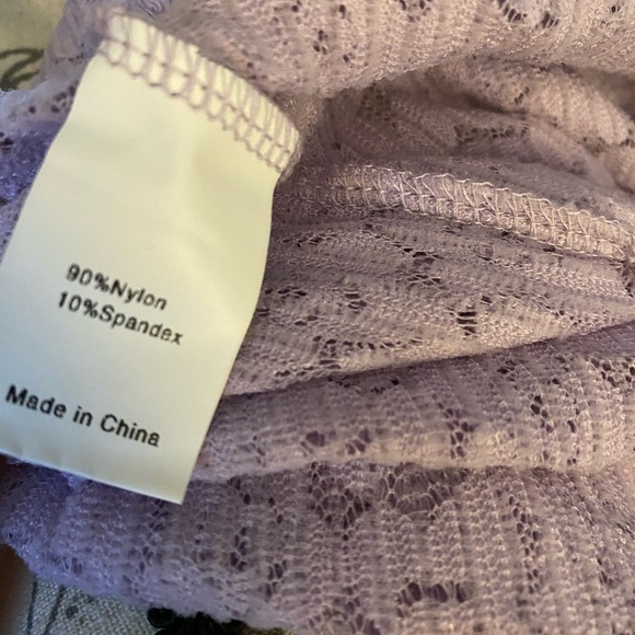 Women’s Purple Slightly Sheer Top with Ruffle Detail Size Small - Picture 5 of 5